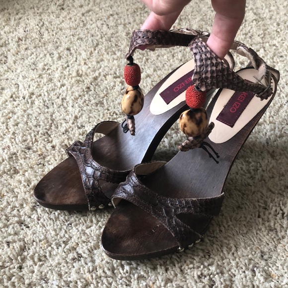 Kenzo accent detail ankle strap heels size 37